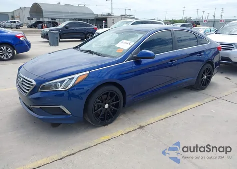 2016 Hyundai Sonata Se z USA, uszkodzony, nr VIN 5NPE24AF2GH347577
